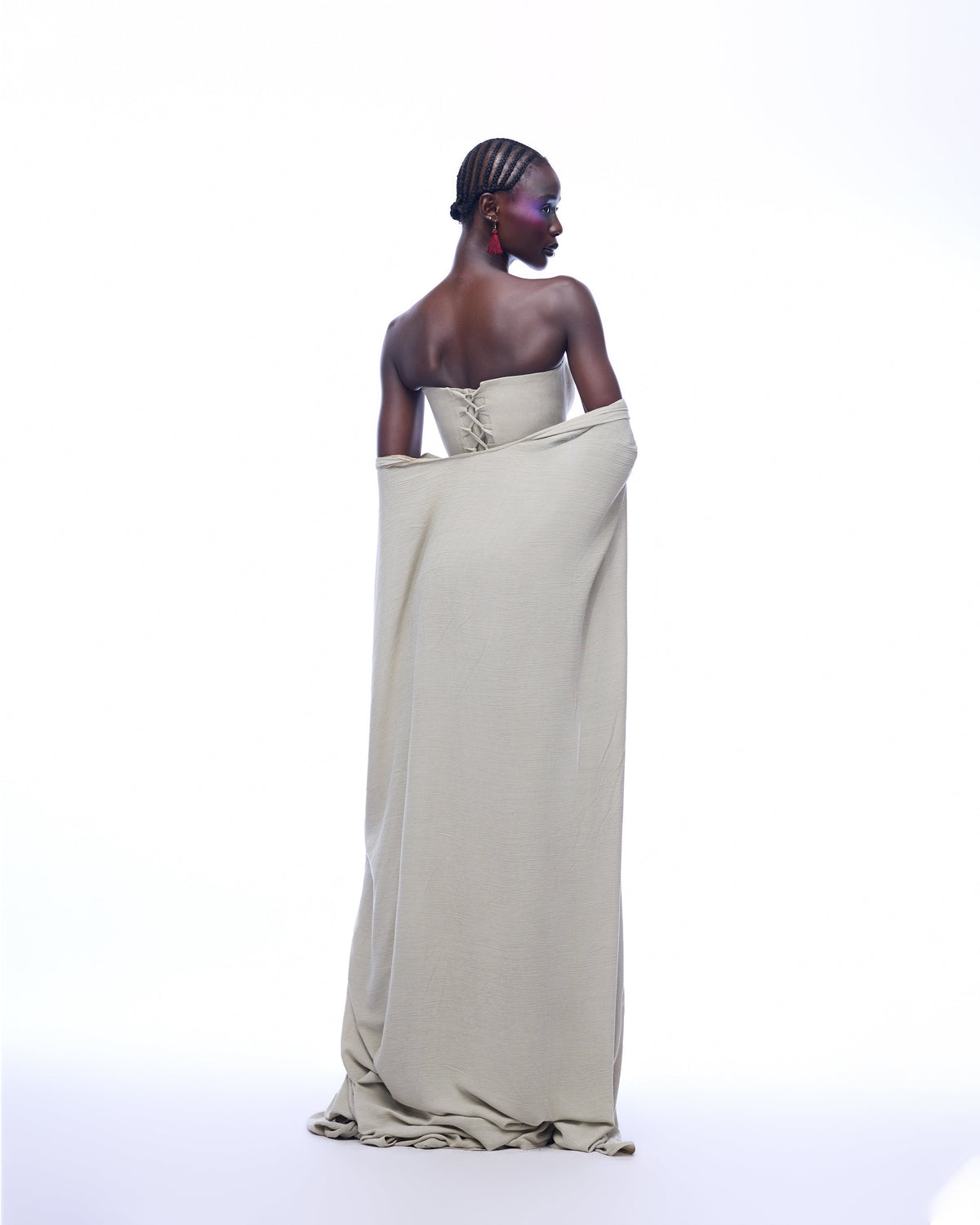 Gidu Corset & Robe Hertunba